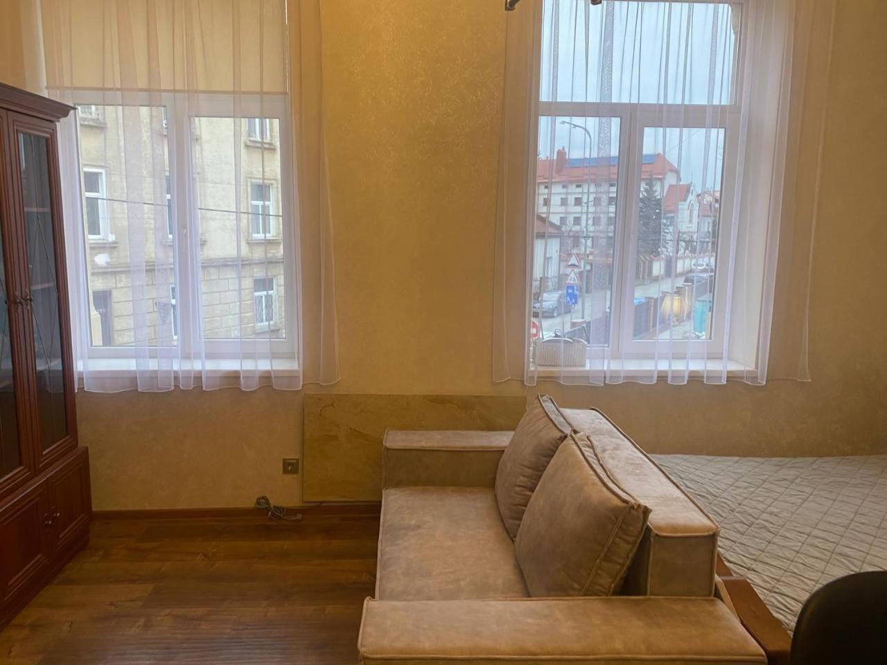Апартаменти На Вулиці Антоновича Lviv Eksteriør bilde