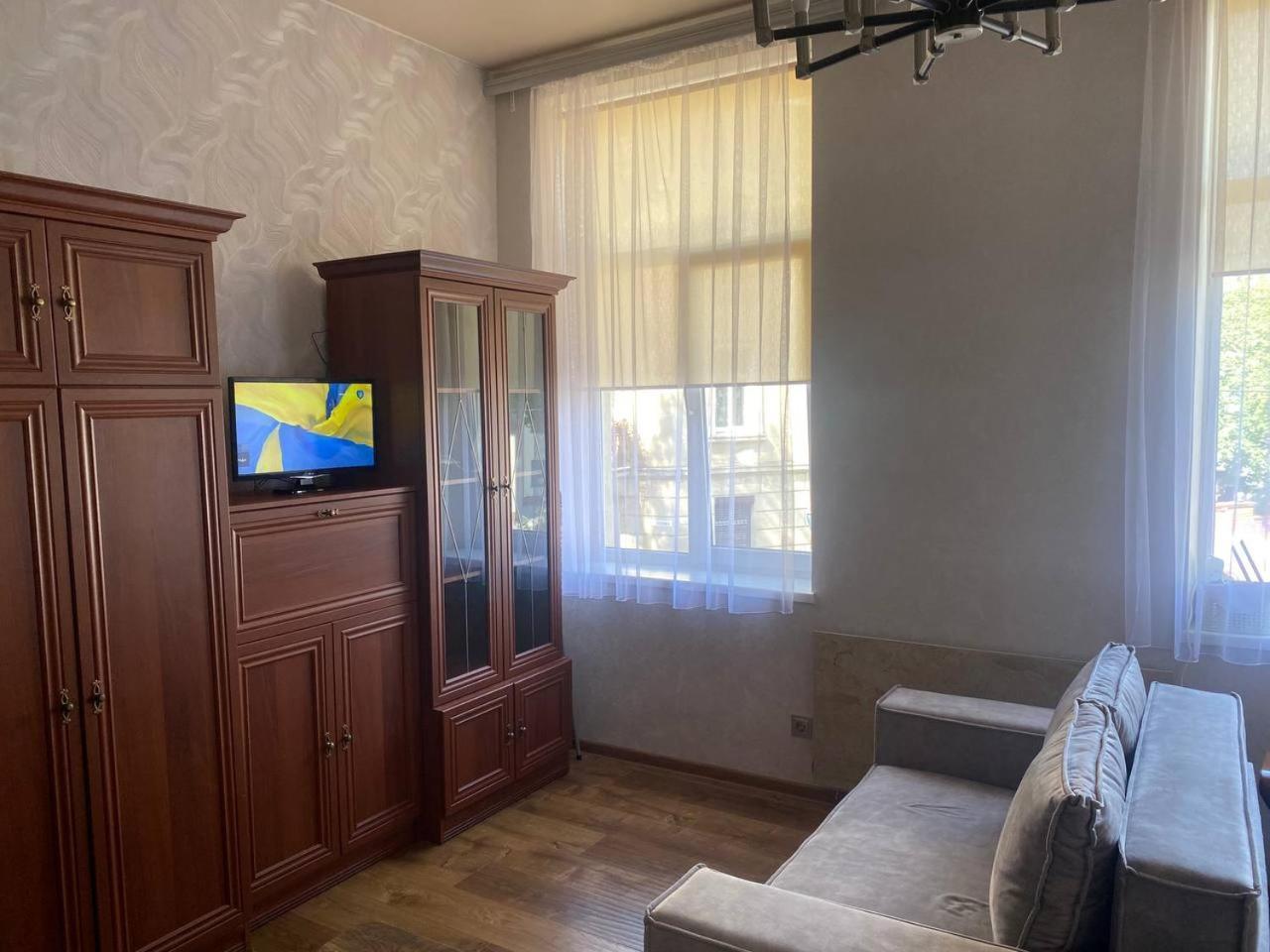 Апартаменти На Вулиці Антоновича Lviv Eksteriør bilde